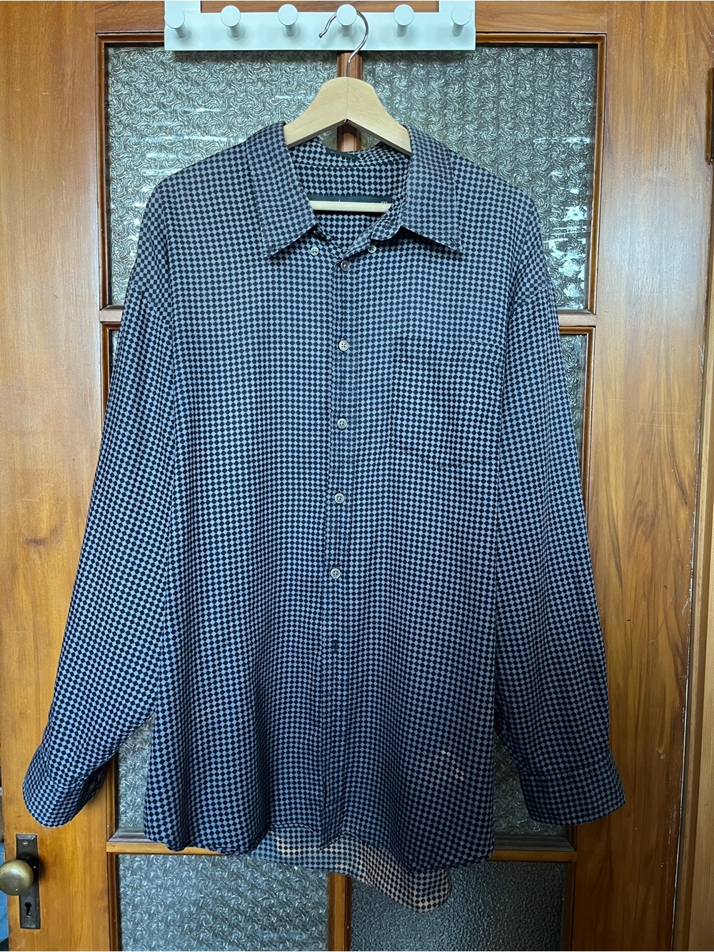 Long-Sleeve Patterned Button-Up Shirt